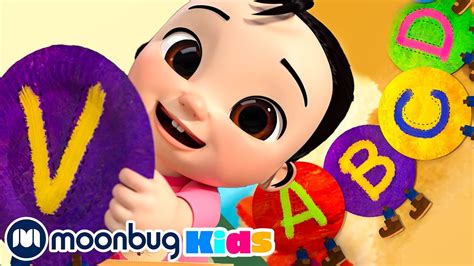 The ABC Song | Cocomelon | Moonbug Kids Learn English & Karaoke Time ...