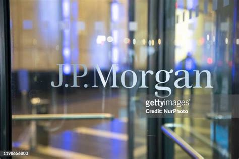 J.P. Morgan Chase Bank Photos and Premium High Res Pictures - Getty Images