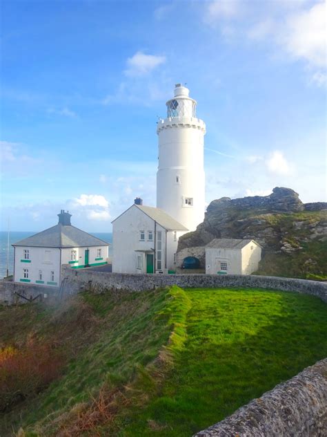 Start Point Lighthouse - Visit The Most Southernly Point In Devon