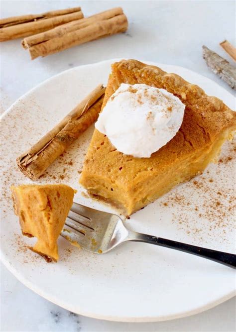 Vegan Pumpkin Pie Recipe • Veggie Society