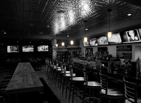 Twisted Pizza Kitchen & Pub - CLOSED - 44 Photos & 18 Reviews - Sports Bars - 8712 Loch Raven ...
