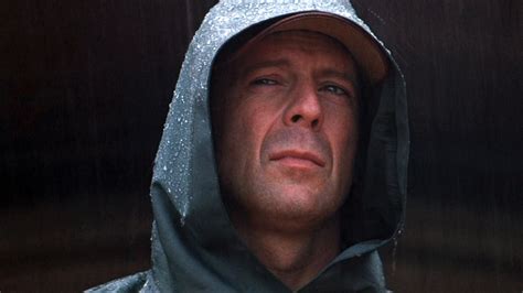 ‎Unbreakable (2000) directed by M. Night Shyamalan • Reviews, film ...