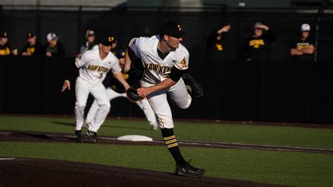 Iowa ends Michigan's 20-game winning streak - The Daily Iowan