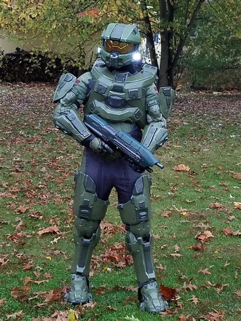 Spartan 117 reporting for Halloween. : r/halo