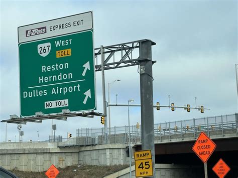 New traffic pattern takes effect on Reston Parkway as Dulles Toll Road ...