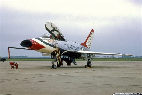 Thunderbirds F-100 Super Sabre Gallery 2 | Usaf thunderbirds, Thunderbird, Usaf