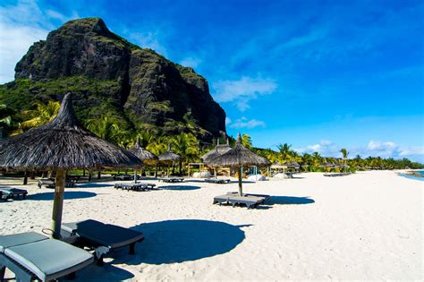 How to Hike Le Morne Brabant in Mauritius: All You Need to Know | Cool places to visit ...