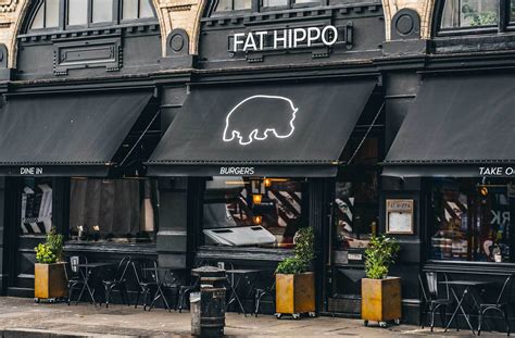 Best Burgers in London Shoreditch: Burger Restaurant Shoreditch: Fat Hippo