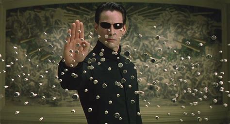 Watch: How to Do That Slo-Mo 'Matrix' Bullet Time Effect on a Budget