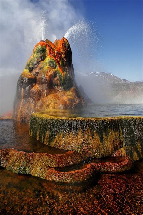 Fly Geyser: A Man Made Geyser in Nevada | Amusing Planet