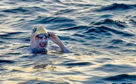 Sarah Thomas, Cancer Survivor, Swims Pioneering Four Laps Of English ...