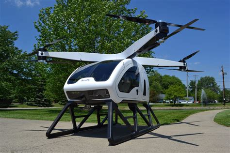 Humans Can Fly in This Drone-Like Electric Hybrid 'Octocopter'