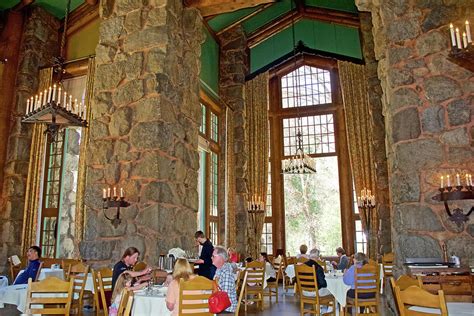 Ahwahnee Dining at the Majestic Yosemite Hotel in Yosemite National ...