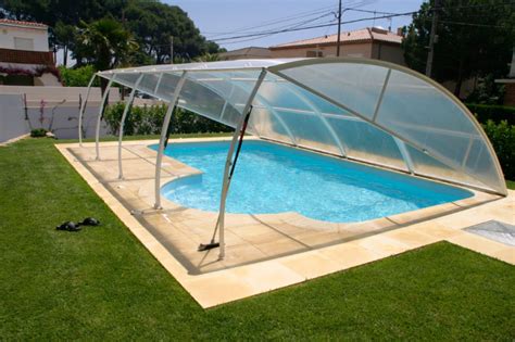 Pool Cover Essentials For Inground Pools - Have You Considered A Swimming Pool Cover?