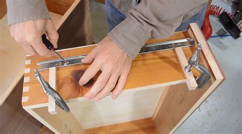 technique - What is the best way to install full extension drawer ...