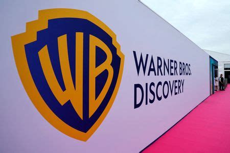 Exclusive-Warner Bros Discovery licenses movies and TV shows to Roku ...