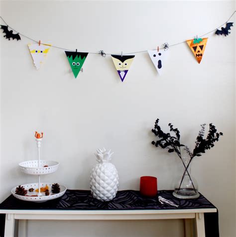 50 SPOOKtacular DIY Halloween Decorations For the House and the Party