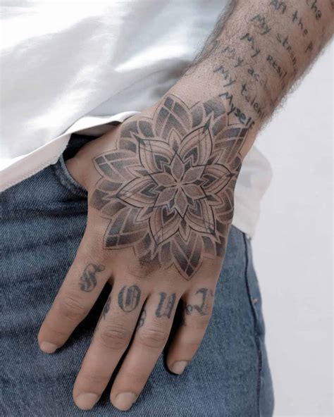 60 Coolest Hand Tattoos for Men: Best Hand Tattoos for Guys | Fashionterest