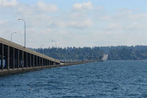 Puente Evergreen Point Floating, Governor Albert D. Rosellini Bridge ...