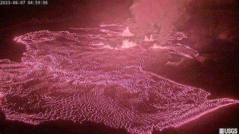 Hawaii’s Kilauea volcano erupts on the Big Island