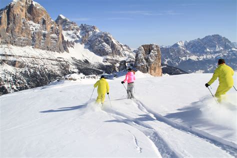 Cortina Italy Skiing | TheLuxuryVacationGuide