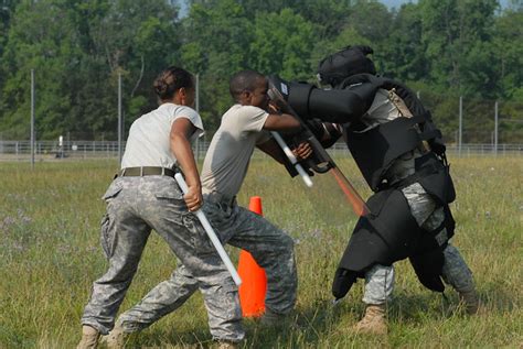 Non-Lethal Weapons Training | Maryland Army National Guard S… | Flickr - Photo Sharing!