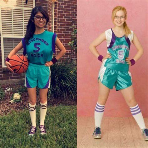 Maddie Rooney Costume : Liv rooney outfit | Nerdy outfits, Best friend ...