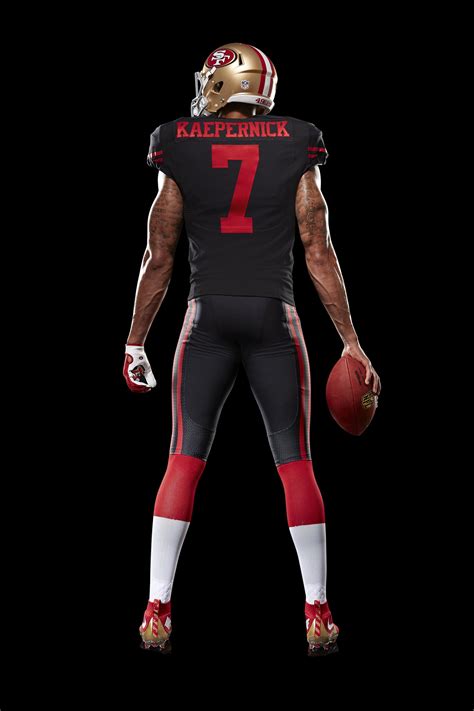 49ers to debut in black alternate uniforms