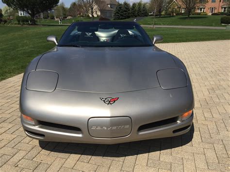 Light Pewter 2002 Chevrolet Corvette