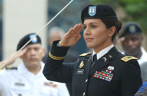 TULSI GABBARD - THE FIRST SAMOAN TO RUN FOR PRESIDENT OF THE UNITED ...