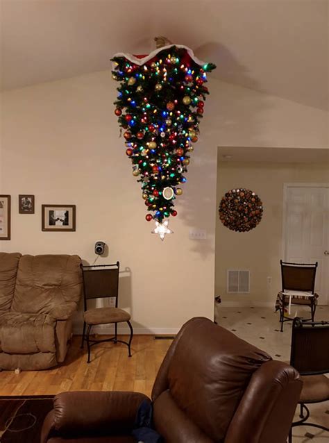 12 Hilarious Child and Pet Proof Christmas Trees - Oddee