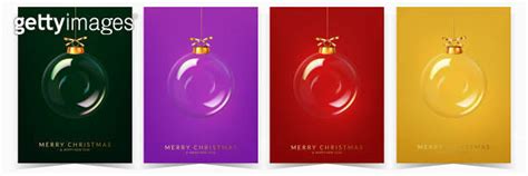 Set of Christmas greeting cards with christmas balls with gold bow. 이미지 (1856721915) - 게티이미지뱅크