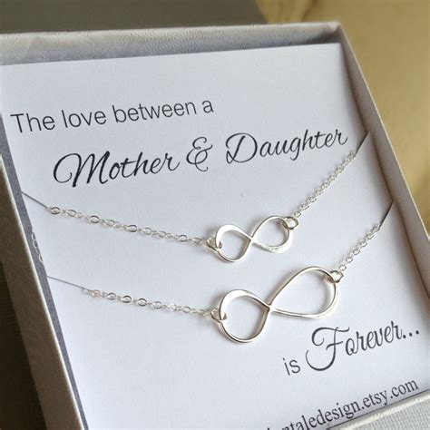 Mother Daughter Gift Ideas : 15 Perfect Gifts for the Mother of the ...