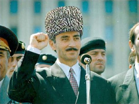 Hello Chechens greetings from Turkey, what do you think about Dzhokhar Dudayev? : r/Chechnya