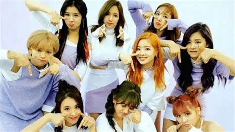 TWICE’ “TT” MV Becomes The Fastest Kpop MV To Reach 250 Million View ...