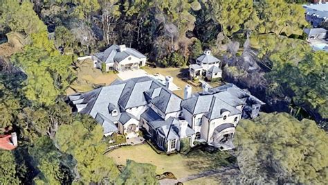Joel Osteen's $10.5 Million Mansion in Houston