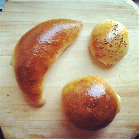 Plantain flour bread rolls | Food, Bread, Plantains