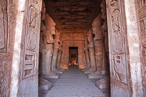 Abu Simbel Templo de Ramsés II y Nefertari - Lugares y otras curiosidades