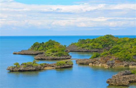 Tatlong Pulo Island and Land Day Tour in Guimaras with Lunch