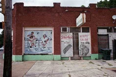 Beauty Salon, Memphis — LIESL PFEFFER