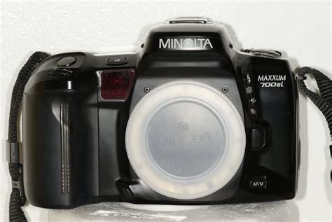 Amazon.com : MINOLTA DYNAX 700Si AUTOFOCUS SLR CAMERA : Slr Film ...