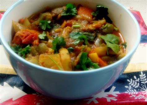 Everyday Living: Ridge gourd curry