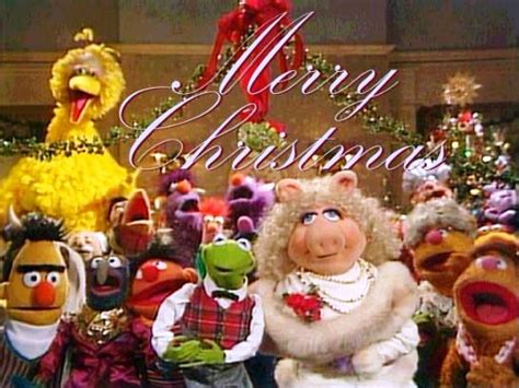 Muppet Retro Reviews: A Muppet Family Christmas | The Muppet Mindset