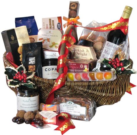 Here are 5 best Diwali gift hampers to impress your friends and family | NewsTrack English 1