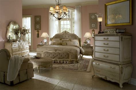 Aico Furniture Lavelle Bedroom Set | AIC54000QNWM04SET