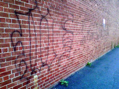 MS-13 Gang Graffiti In Pentagon City | ARLnow.com