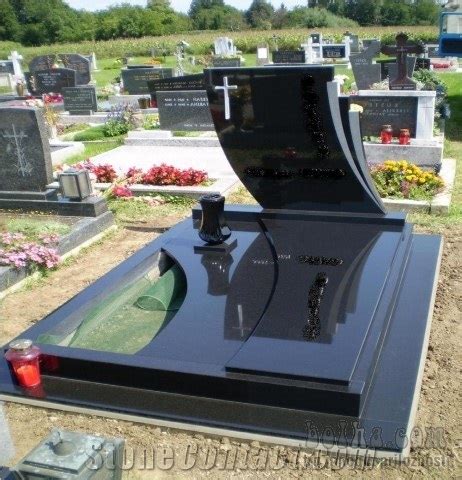 Black Granite Monuments, Tombstones from Slovenia-64858 - StoneContact.com