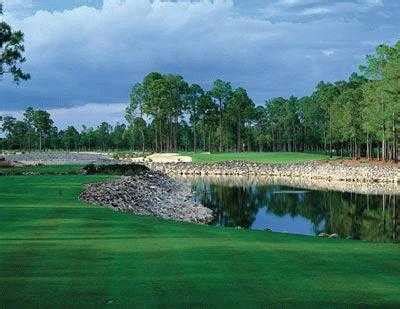 Naples National Golf Club in Naples