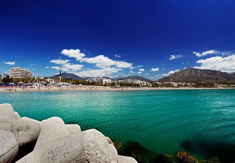 Puerto Banús beach, Marbella, Spain - What to do and see? | Tripkay