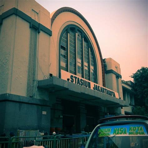 Stasiun Jakarta Kota - Train Station in Jakarta Utara